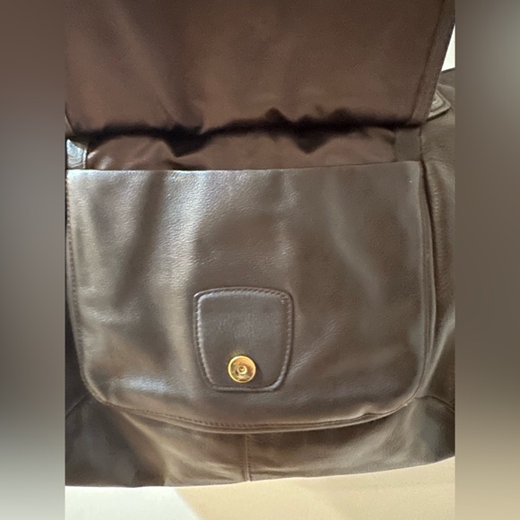 Vintage Leather Coach purse - Picture 11 of 13